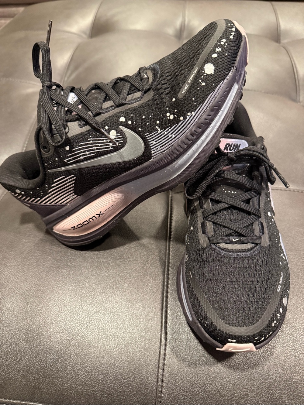 Nike Vomero 18 SE